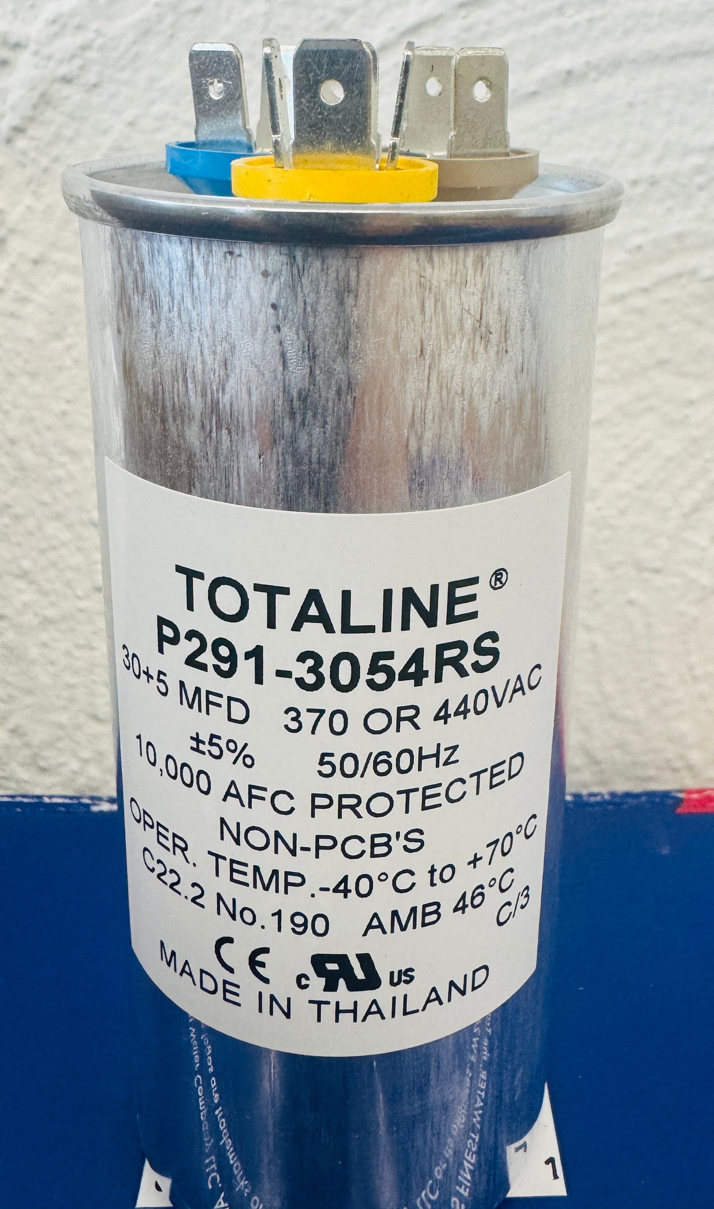TOTALINE (TP-CAP-30/5/440R) 30+5 MFD (Microfarads) 440 Volt round Dual Run Capacitor | 60,000 Hour Operating Life, Aluminum Composition, -40°F to 158°F (-40°C to 70°C) Temperature Range